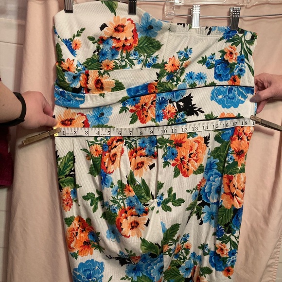 Vintage 2000s Beautiful Torrid Floral Mini Dress - Picture 11 of 12